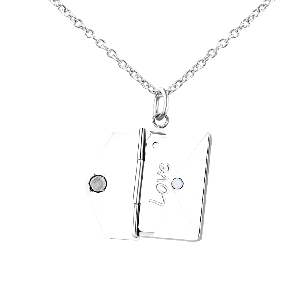 Personalized card-envelope pendant necklace