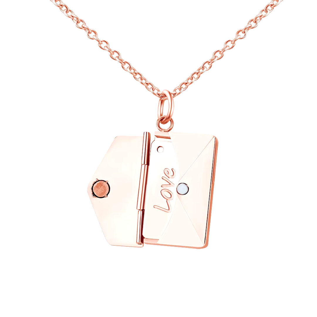 Personalized card-envelope pendant necklace