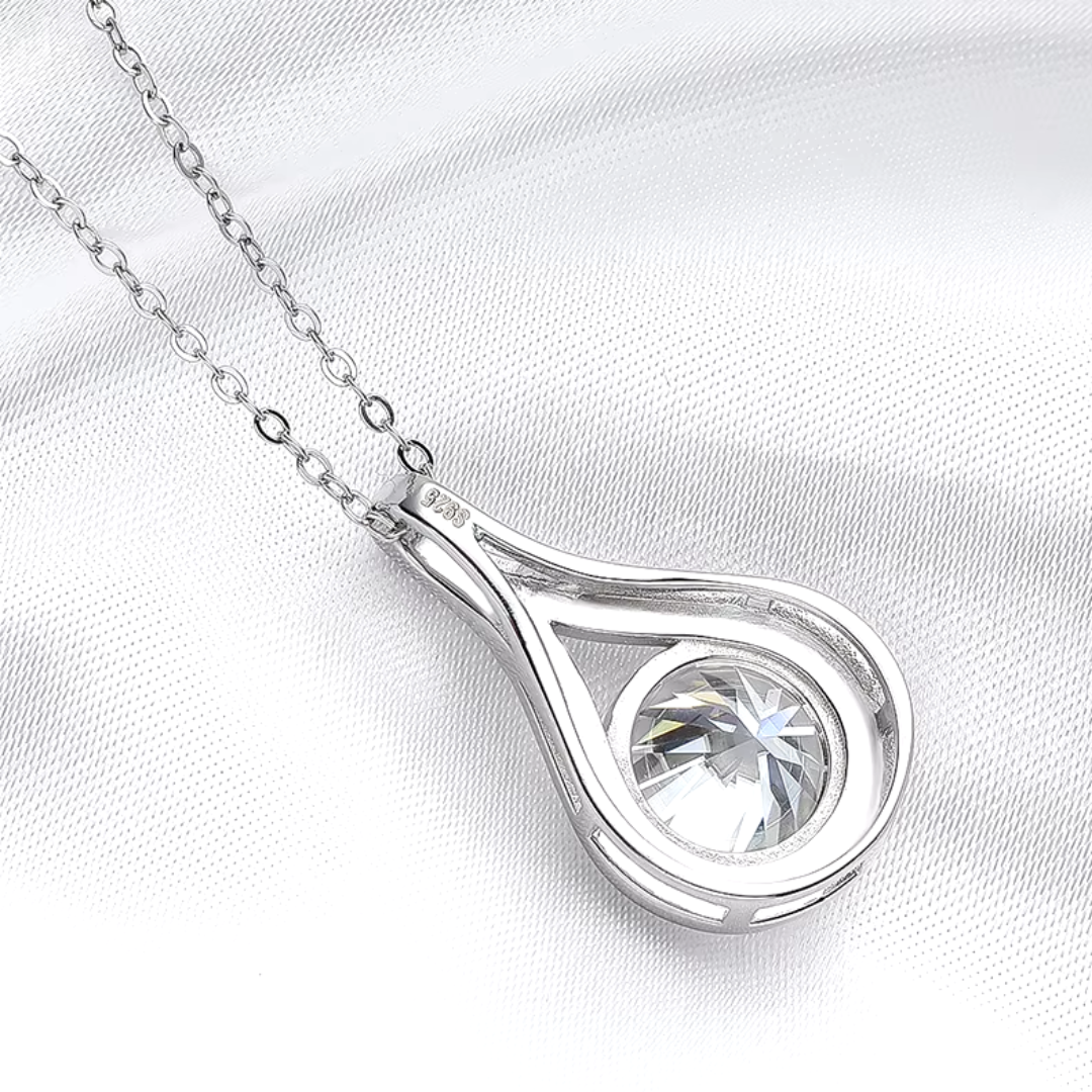 Water Drop Pendant Necklace