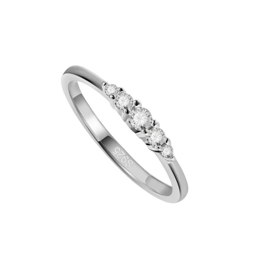 Eternal glem moissanite ring