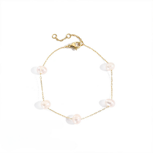 Dainty Vintage Pearl Bracelet